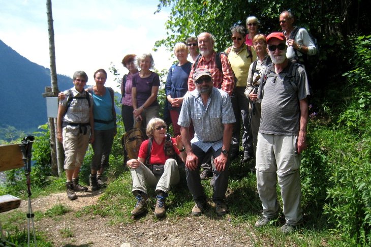 Die Teilnehmer beim Abstieg von Rossberg