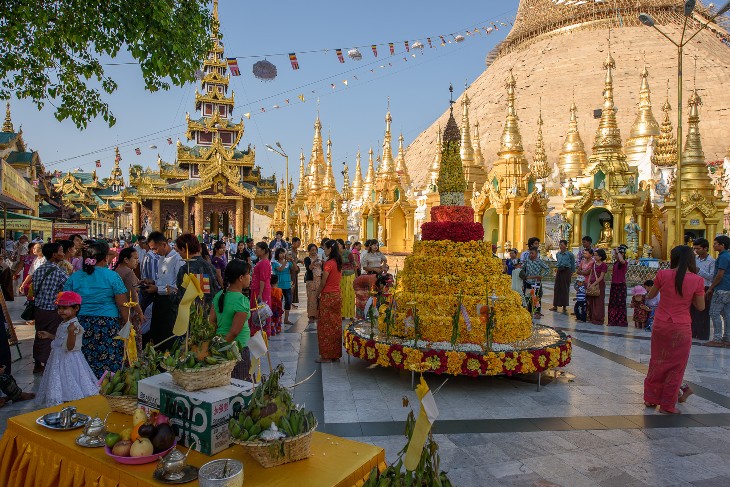 Pilgrims at Schwedagon Pagoda, Yangon